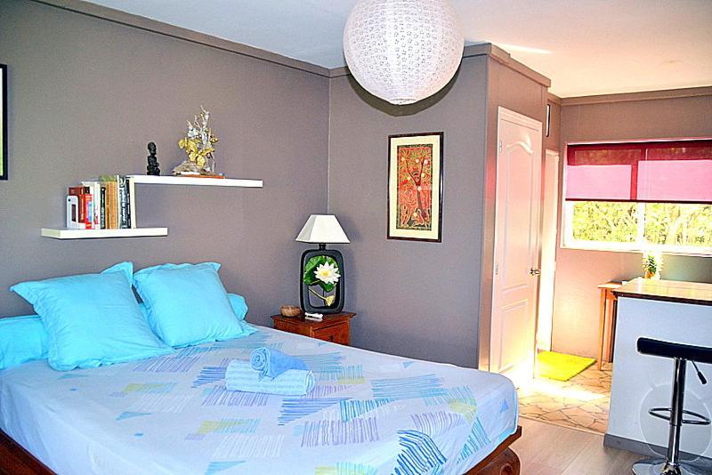 Te Fare Hinahei Apartment โมโอเรอา ภายนอก รูปภาพ