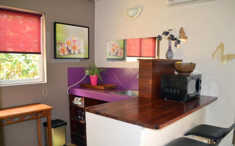 Te Fare Hinahei Apartment โมโอเรอา ภายนอก รูปภาพ