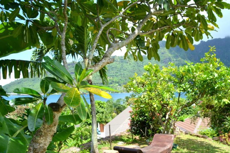 Te Fare Hinahei Apartment โมโอเรอา ภายนอก รูปภาพ