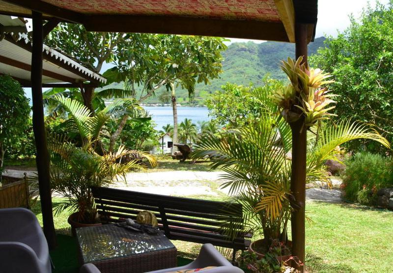 Te Fare Hinahei Apartment โมโอเรอา ภายนอก รูปภาพ